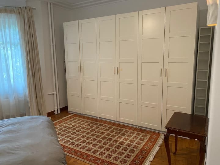 SYNTAGMA – CLOSE TO THE NATIONAL GARDENS | APARTMENT